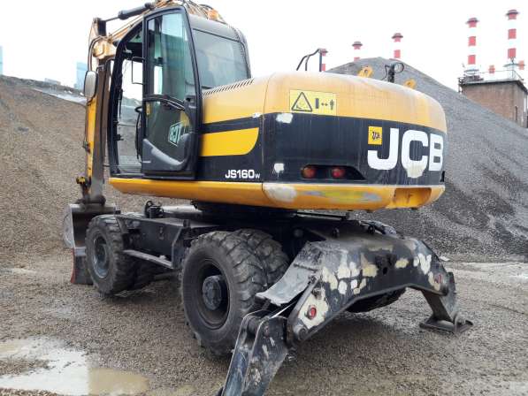 Колесный экскаватор JCB JS160W, 2010 г. в в фото 8