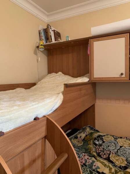 Двухъярусная кровать, шкафы, полки в Москве