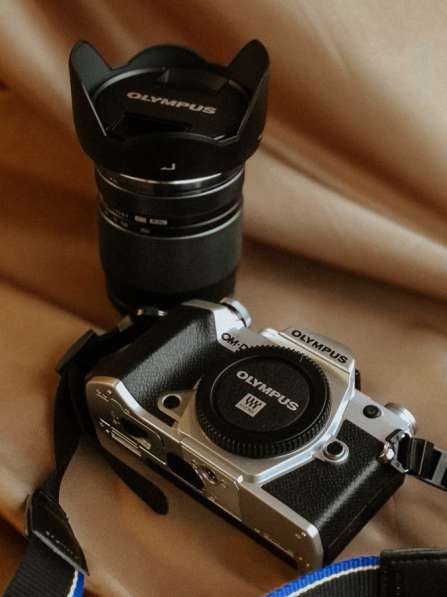 Фотоаппарат Olympus E-M5 Mark lll 25мм
