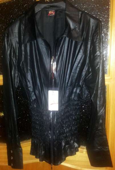 Блузка чёрная плотно облегающая фигуру Новая Размер 48 в Москве