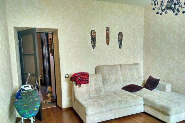 Продам двухкомнатную квартиру в Краснодар.Жилая площадь 52 кв.м.Этаж 3.Дом кирпичный.