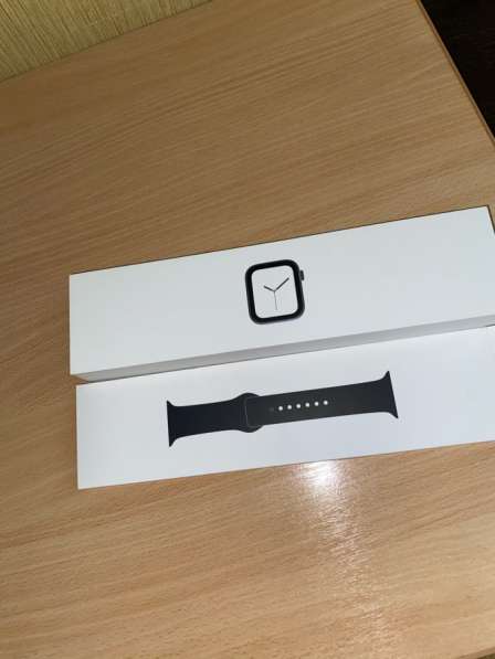 Apple Watch 4 44m