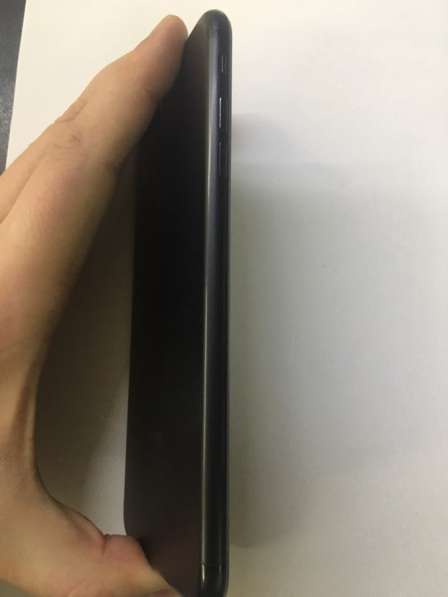 IPhone 7 Plus в Москве фото 4