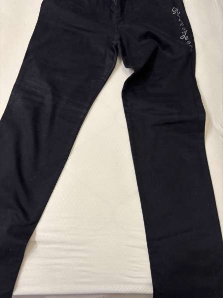 Продам джинсы