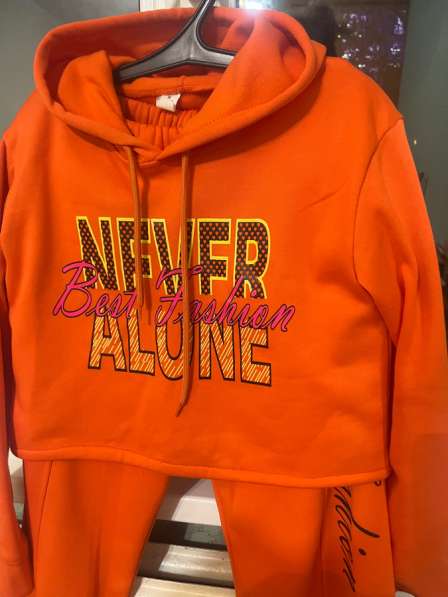 Женский спортивный костюм в Санкт-Петербурге фото 3