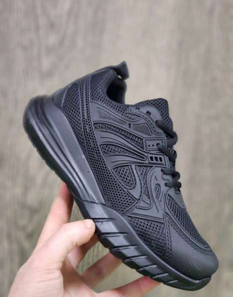 Кроссовки оптом и розница в Барнауле фото 5