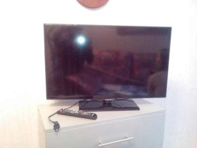 телевизор Samsung UE32ES5530W