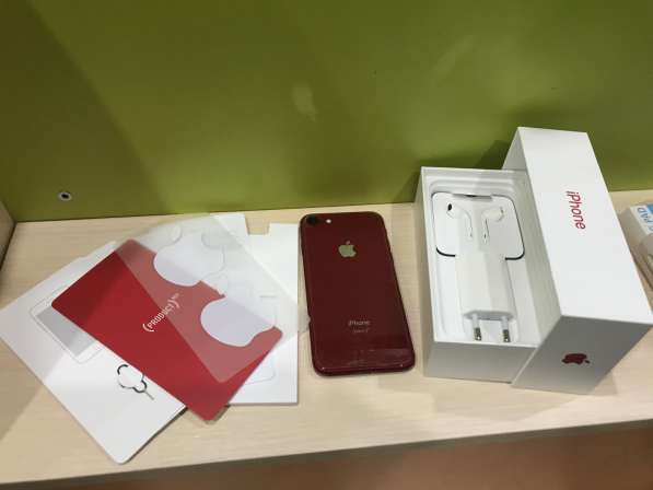 Apple iPhone 8 Product RED в Перми фото 6