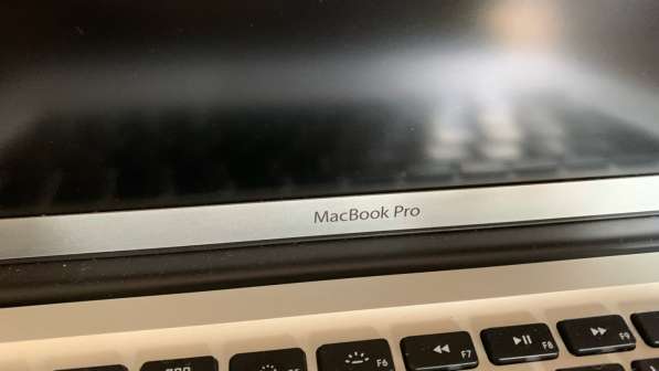 Ноутбук Apple MacBook Pro 15 Late 2011 в Москве фото 4