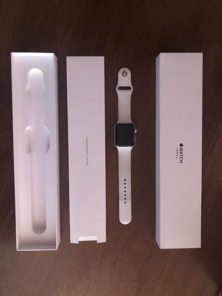 Apple Watch series 3 42 mm white