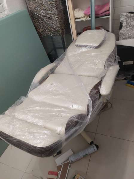 Косметологическое кресло