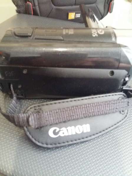 Камера Canon Legria HF R306 в фото 8