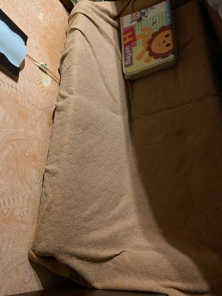 Отдам даром мебель в Москве