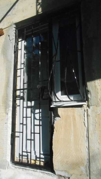 Изготовлю металлические решетки на окна и двери в Симферополе фото 4