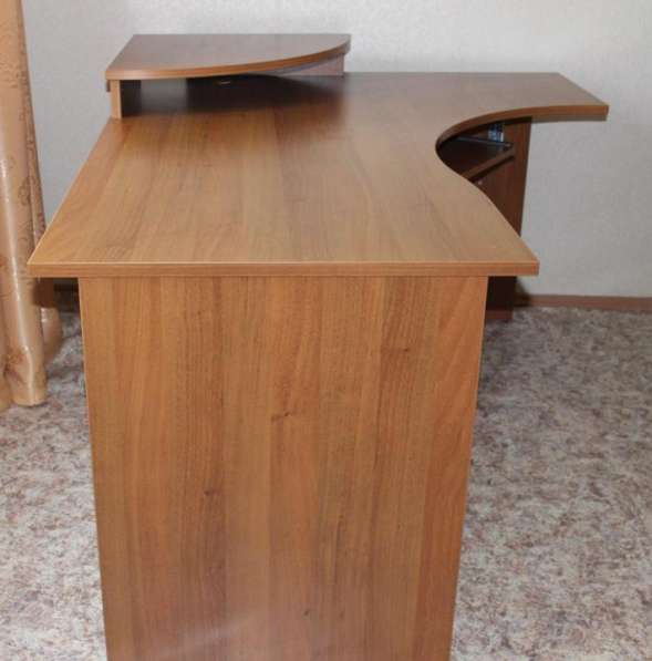 Продам стол для дома и офиса в Кемерове фото 4