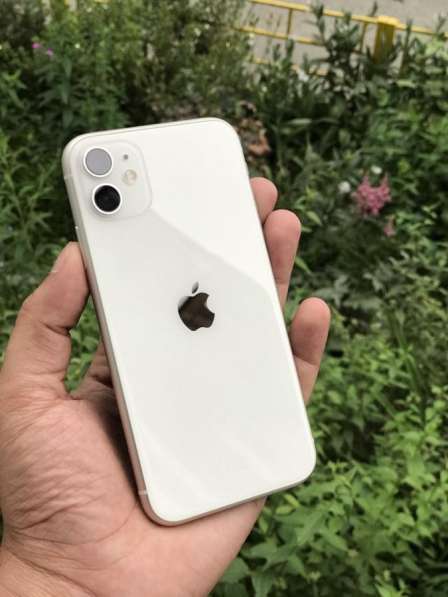 IPhone 11 white