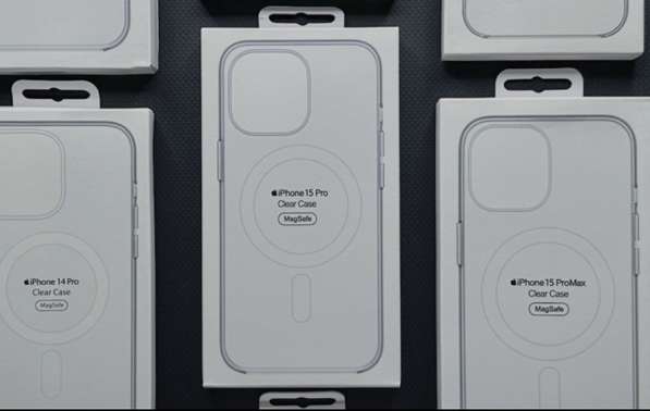 Чехлы Clear case на Iphone в Москве