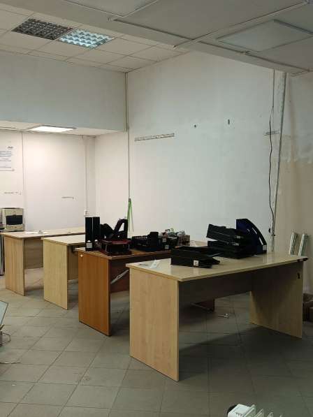 Столы, кресла, тумбочки, компьютеры в Казани фото 3