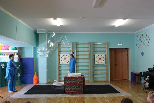 Шоу гигантские пузыри в Екатеринбурге фото 6