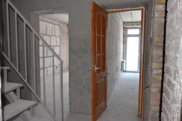 2-х уровневая, 3-х комнатная 143 м2 в Севастополе фото 20