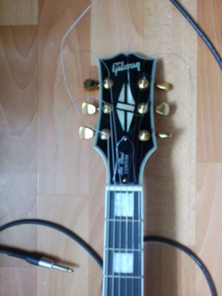 Гитара Gibson Les Paul Custom (Реплика)