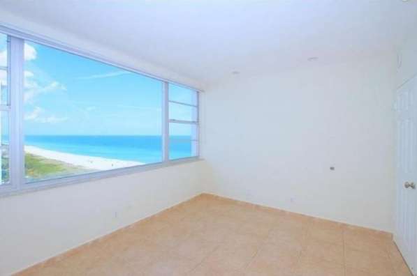 Продается квартира на берегу океана в Майами в фото 3