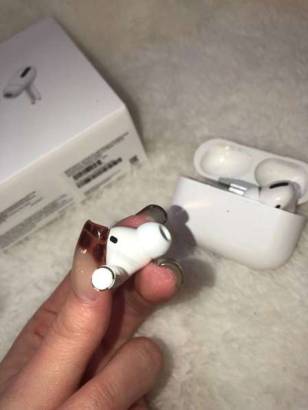 AirPods Pro в Москве фото 5