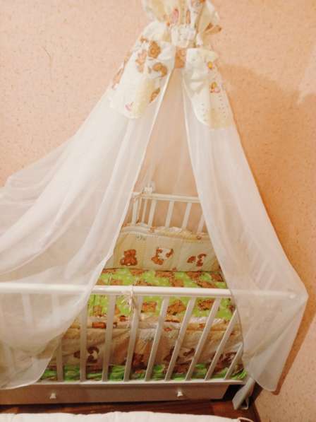 Кроватка маятник