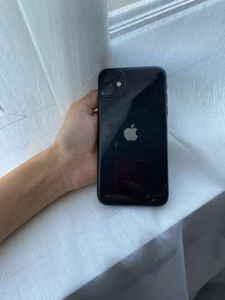 Продам айфон 11 128 ГБ