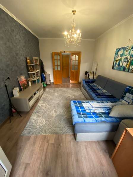 Продается 3-комнатная квартира. Ммкр. Асанбай! в фото 11
