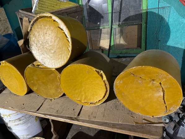 Воск пчелиный