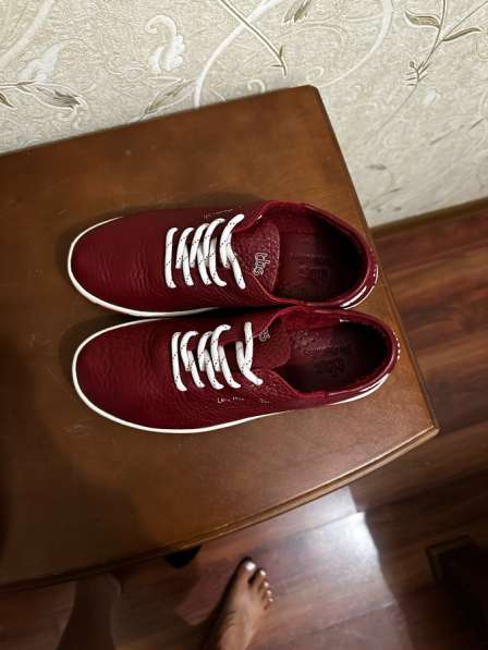 Кроссовки, кеды в Москве