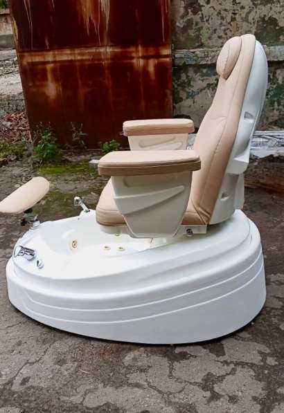 Lemi Pedi Spa в Москве фото 3