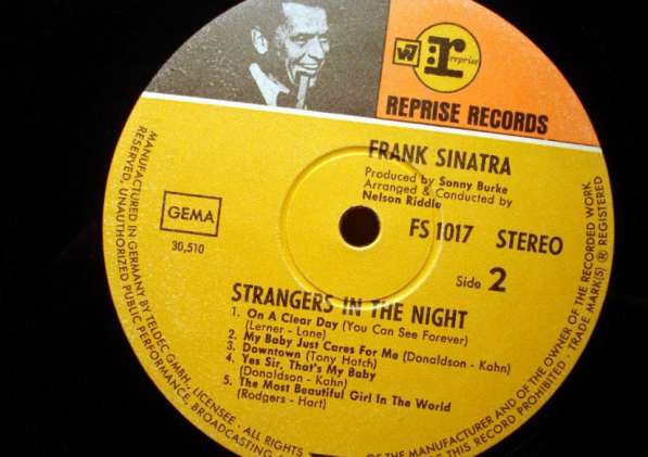 Frank Sinatra ‎– Strangers In The Night в Санкт-Петербурге