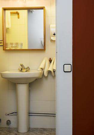 Продается отель в Мадриде, Испания в Ростове-на-Дону фото 8