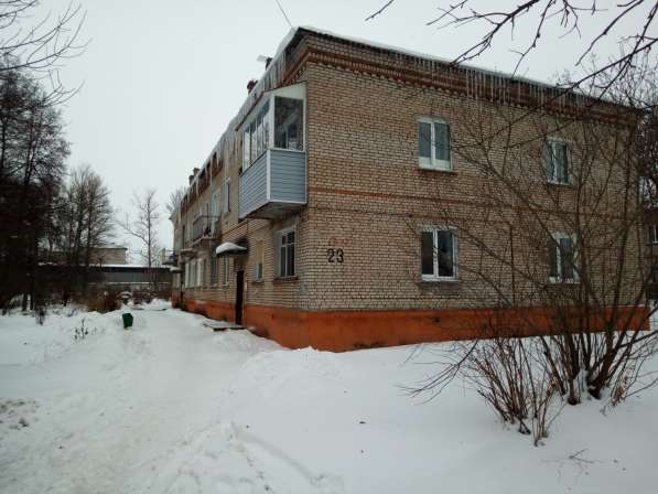 Продается 2-комнатная квартира в п. Колычево