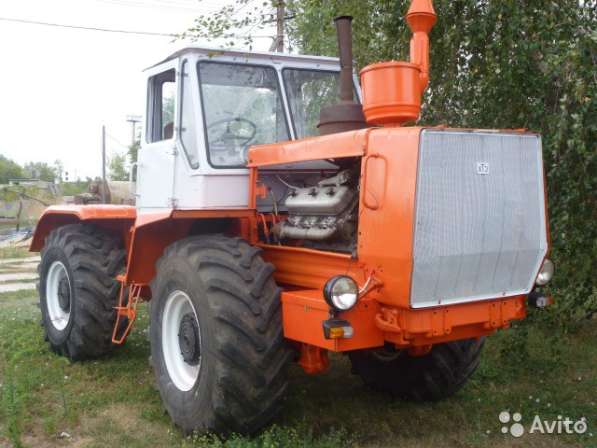 Куплю бу трактор 150. Т-150к трактор. Т-150 трактор оранжевый. Трактор т 150 к 1986 года. Красный трактор т 150.