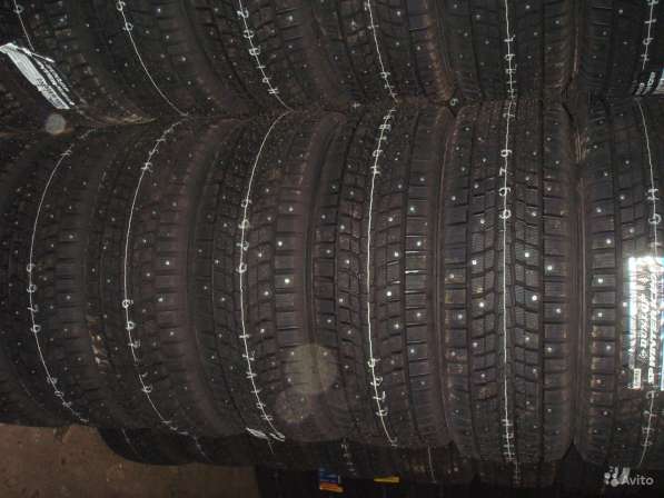 Новые шипы Dunlop 195/65 R15 Winter ICE01 в Москве фото 4