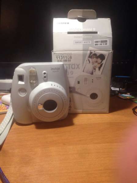 Продам фотоаппарат за 5000 Instax mini 9 white