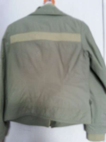 Продам 2 демисезонные куртки в отличном состоянии в Ижевске фото 5