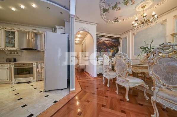 Продам трехкомнатную квартиру в Москве. Жилая площадь 126 кв.м. Этаж 6. Дом монолитный. в Москве фото 16