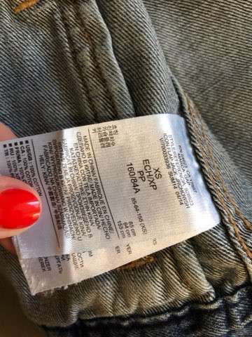 Джинсовая куртка gap в Москве