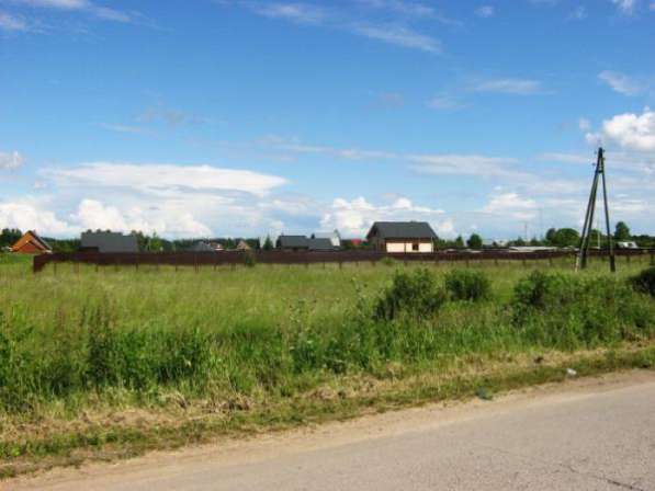 Продается земельный участок 30 соток в дер. Мышкино (Можайское водохранилище), 129 км от МКАД по Минскому шоссе.