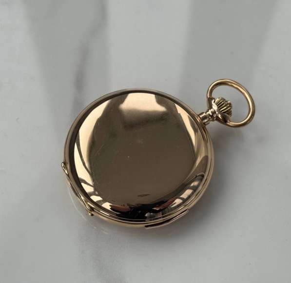 Карманные золотые часы