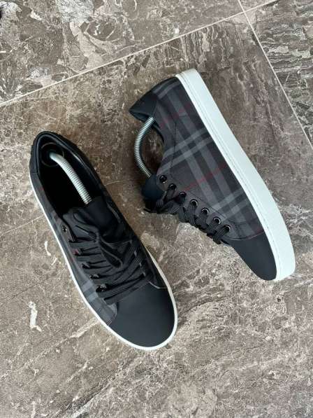 Барбери в Москве фото 3