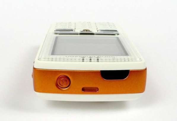Sony Ericsson Walkman W800i (оригинал) в Москве фото 6