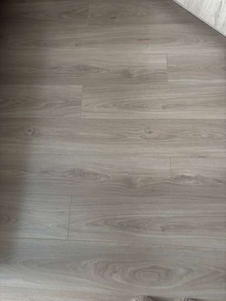 Продается ламинат