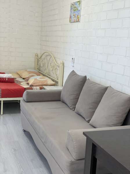 Сдается студийный домик на втором этаже в фото 6