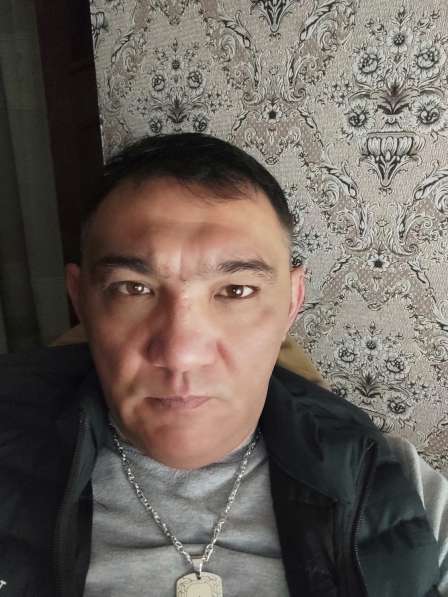 Dilik, 44 года, хочет пообщаться в 