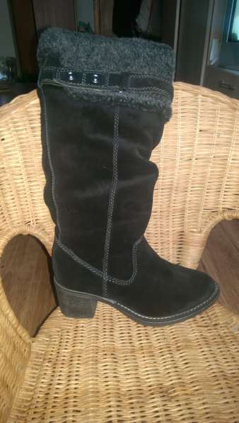 Новые женские зимние сапоги